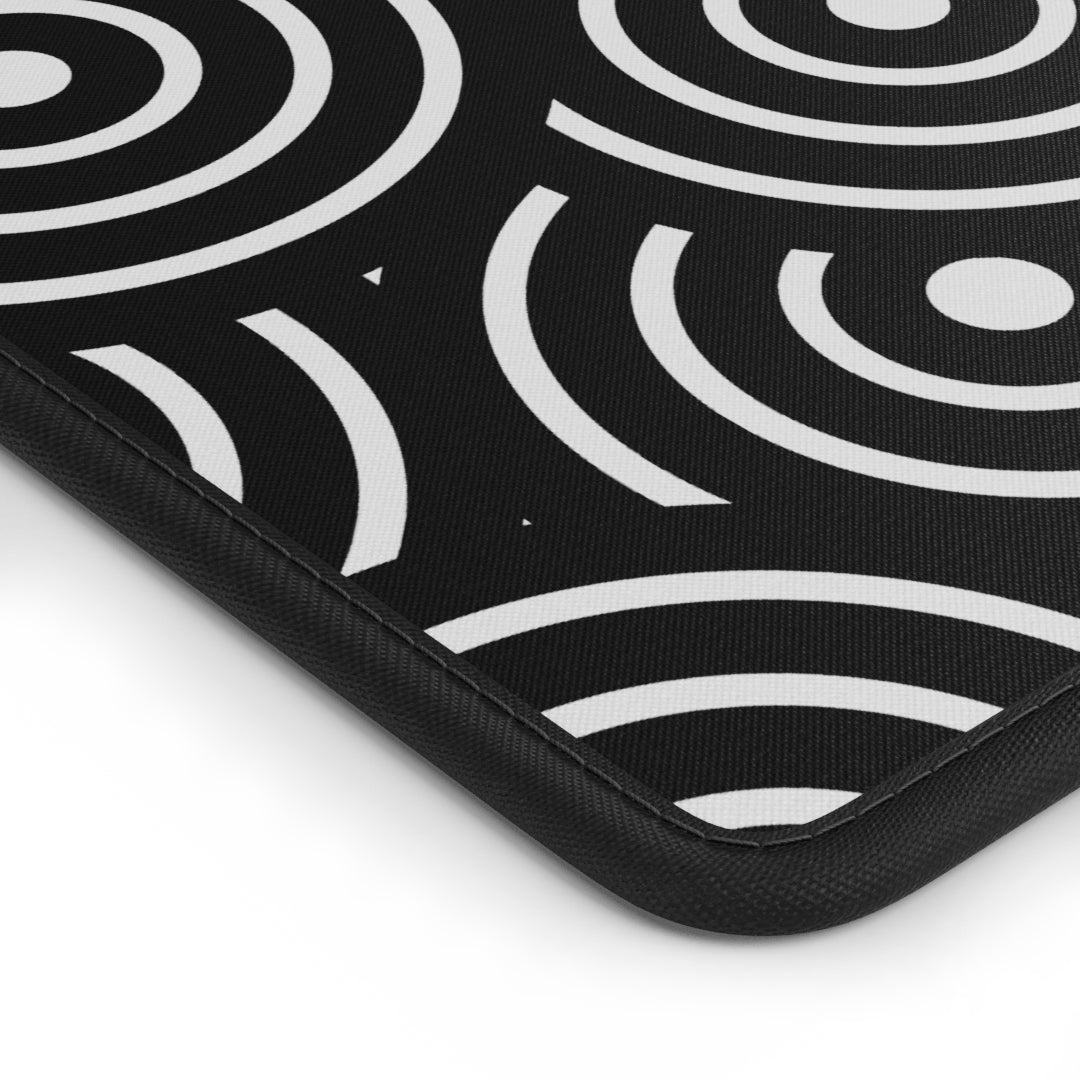 Circles Black | Mousepad