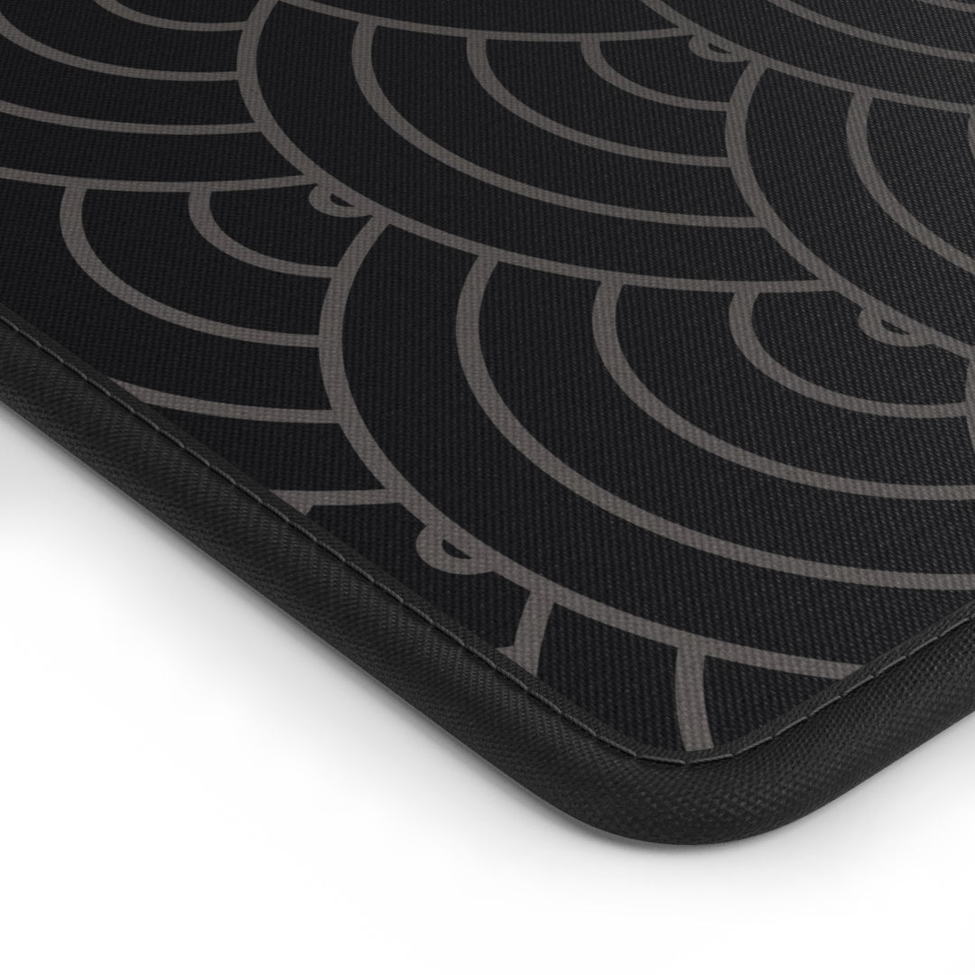Japanese Cloud Black | Mousepad
